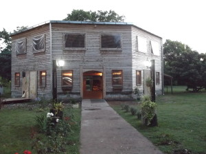 La Lodge : lieu des cérémonie, assis en cercle.